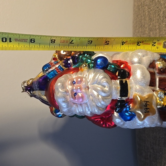 Brass Key 9" Hand Blown and Painted Santa Glass Centerpiece - Picture 12 of 16